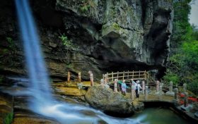 暑假到了，這些人免景區(qū)門票縮略圖