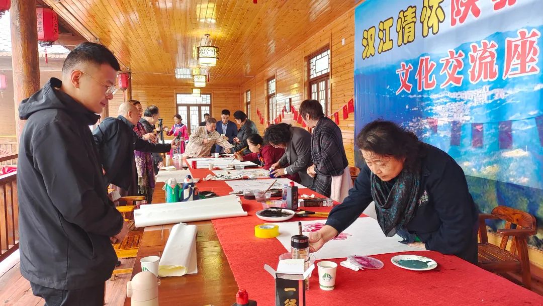 國(guó)興愛夢(mèng)源杯第一屆飲水思源話漢江旅游文化藝術(shù)博覽會(huì)暨全國(guó)第21屆旅游門券藝術(shù)收藏巡回展活動(dòng)在漢江源景區(qū)成功啟動(dòng) 國(guó)興愛夢(mèng)源杯第一屆飲水思源話漢江旅游文化藝術(shù)博覽會(huì)暨全國(guó)第21屆旅游門券藝術(shù)收藏巡回展活動(dòng)在漢江源景區(qū)成功啟動(dòng)