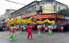 厲害了！非物質(zhì)文化遺產(chǎn)“宗營社火”重露真容縮略圖