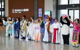 張騫、諸葛亮、“秦嶺四寶”齊現(xiàn)高鐵站，文化氛圍拉滿！縮略圖