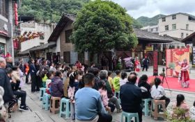 “五一”假期，鎮(zhèn)巴文旅活動(dòng)亮點(diǎn)紛呈縮略圖