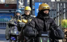 多平臺(tái)宣布：為外賣騎手繳納社保！縮略圖