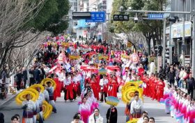 秧歌隊(duì)C位出道！這非遺范兒直接贏麻了！縮略圖